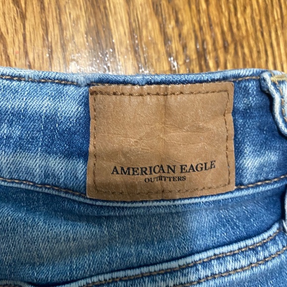 American eagle denim shorts, size 00 - Picture 3 of 5